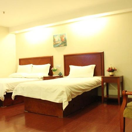 Greentree Inn Zhejiang Jiaxing Zhongan Business Hotel Extérieur photo