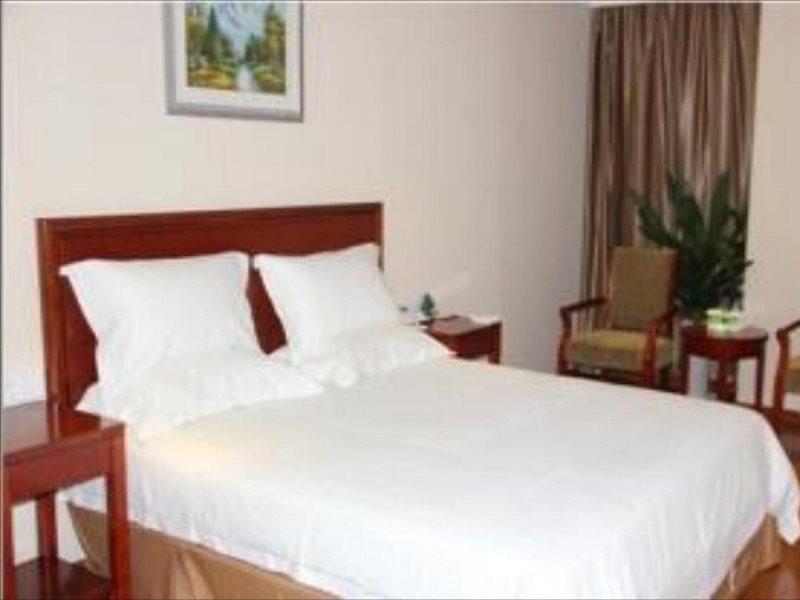 Greentree Inn Zhejiang Jiaxing Zhongan Business Hotel Extérieur photo