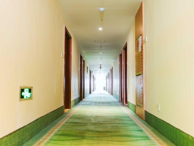 Greentree Inn Zhejiang Jiaxing Zhongan Business Hotel Extérieur photo