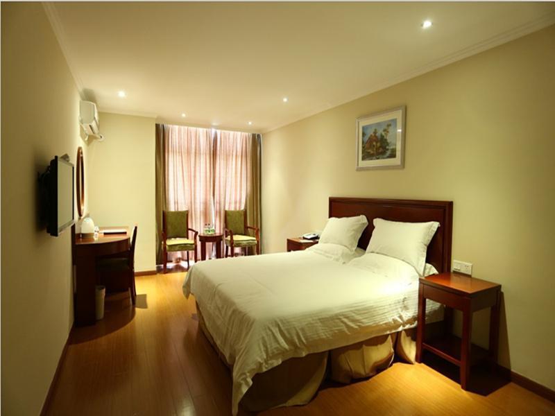 Greentree Inn Zhejiang Jiaxing Zhongan Business Hotel Extérieur photo