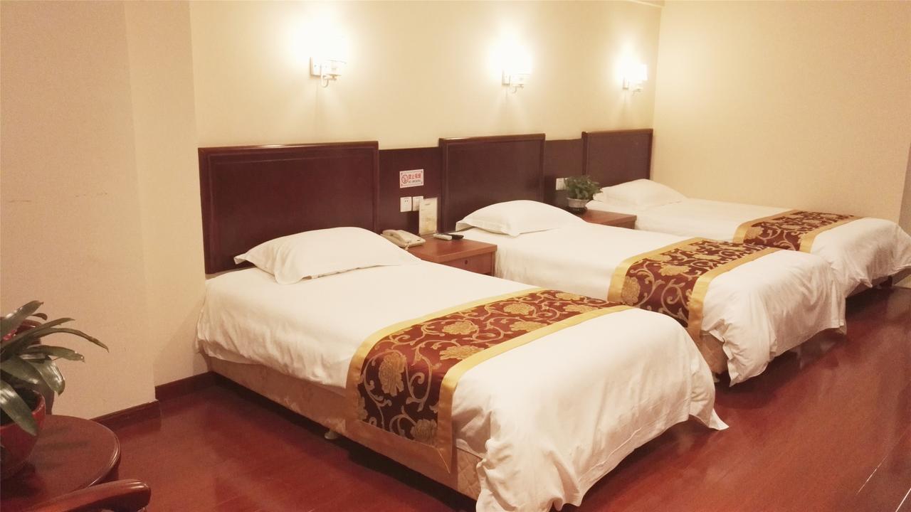 Greentree Inn Zhejiang Jiaxing Zhongan Business Hotel Extérieur photo