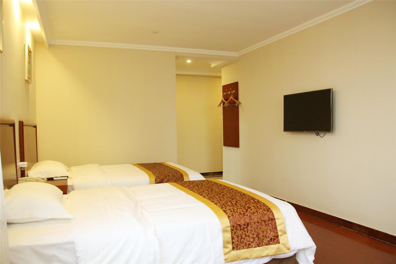 Greentree Inn Zhejiang Jiaxing Zhongan Business Hotel Extérieur photo